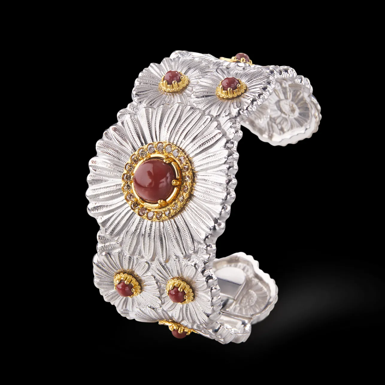 Buccellati BLOSSOMS COLOR SILVER BRACELET WITH RED JASPER