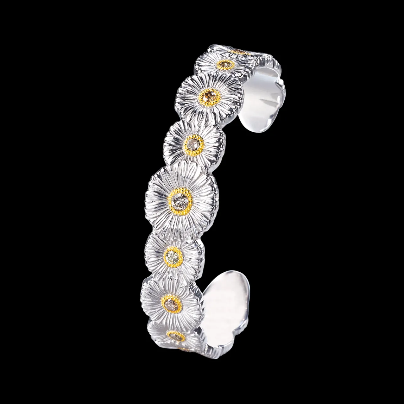 Buccellati BLOSSOMS SILVER AND VERMEIL BRACELET WITH DIAMONDS