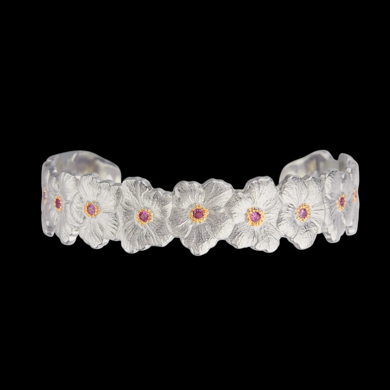 Buccellati BLOSSOMS SILVER CUFF BRACELET WITH PINK SAPPHIRE