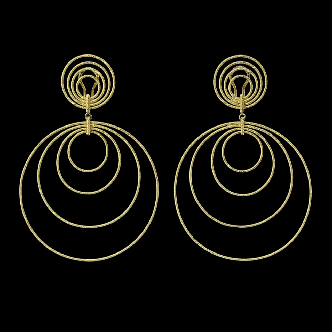 Buccellati HAWAII WAIKIKI YELLOW GOLD EARRINGS WITH HAND-TWISTED THREADS