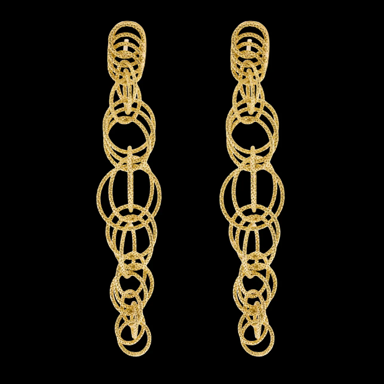 Buccellati HAWAII YELLOW GOLD EARRINGS WITH HAND-TWISTED CIRCLES