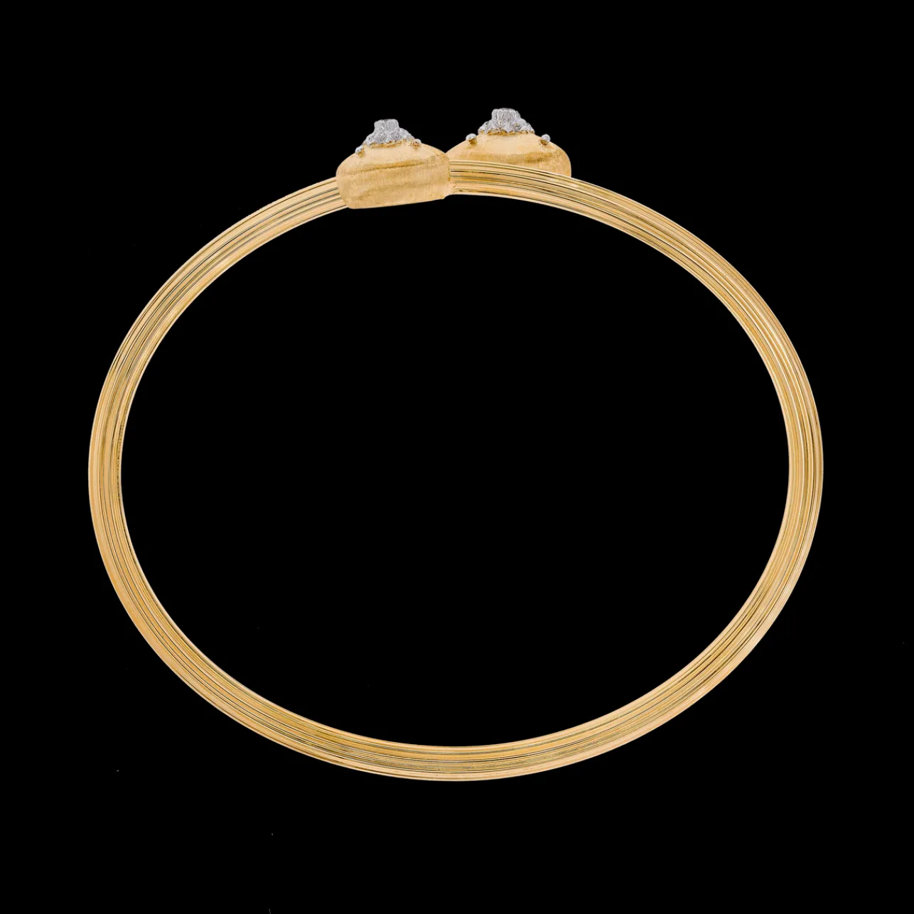 Buccellati MACRI CLASSICA YELLOW AND WHITE GOLD WAVY SURFACE BRACELET WITH DIAMONDS