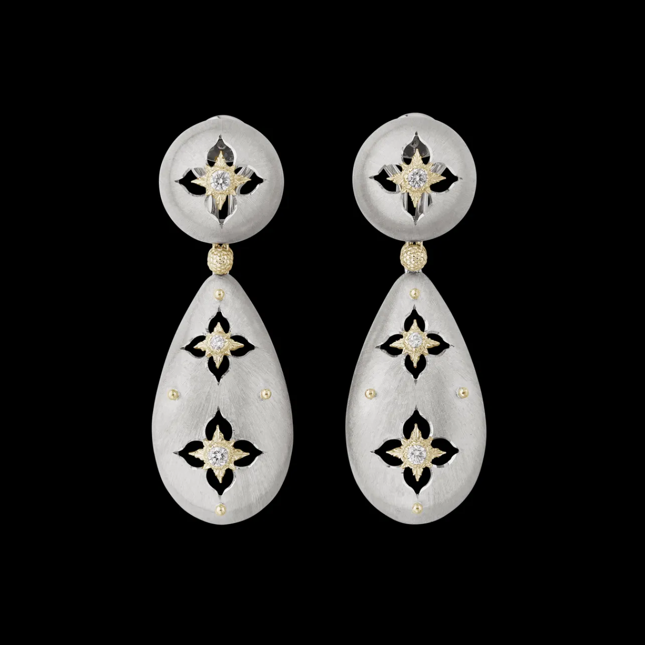 Buccellati MACRI GIGLIO WHITE AND YELLOW GOLD EARRINGS WITH DIAMONDS