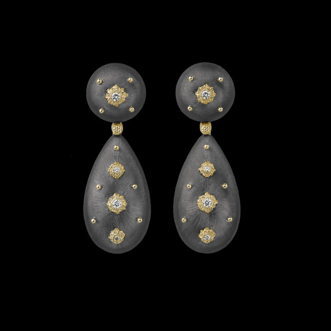 Buccellati MACRI WHITE AND YELLOW GOLD EARRINGS WITH DIAMONDS