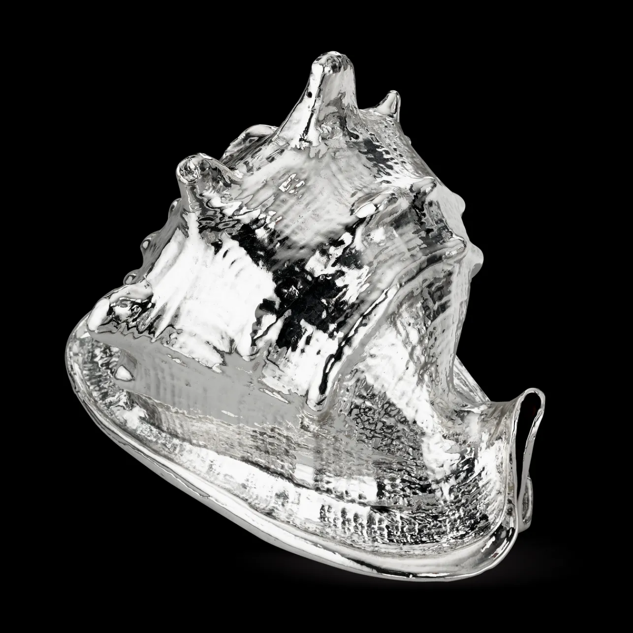 Buccellati MEDIUM CASSIS CORNUTA SHELL DECORATIVE OBJECT COATED IN SILVER