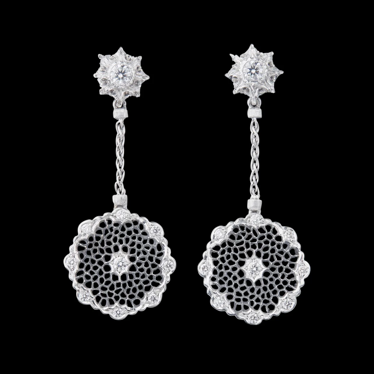 Buccellati MINI TULLE WHITE GOLD EARRINGS WITH DIAMONDS