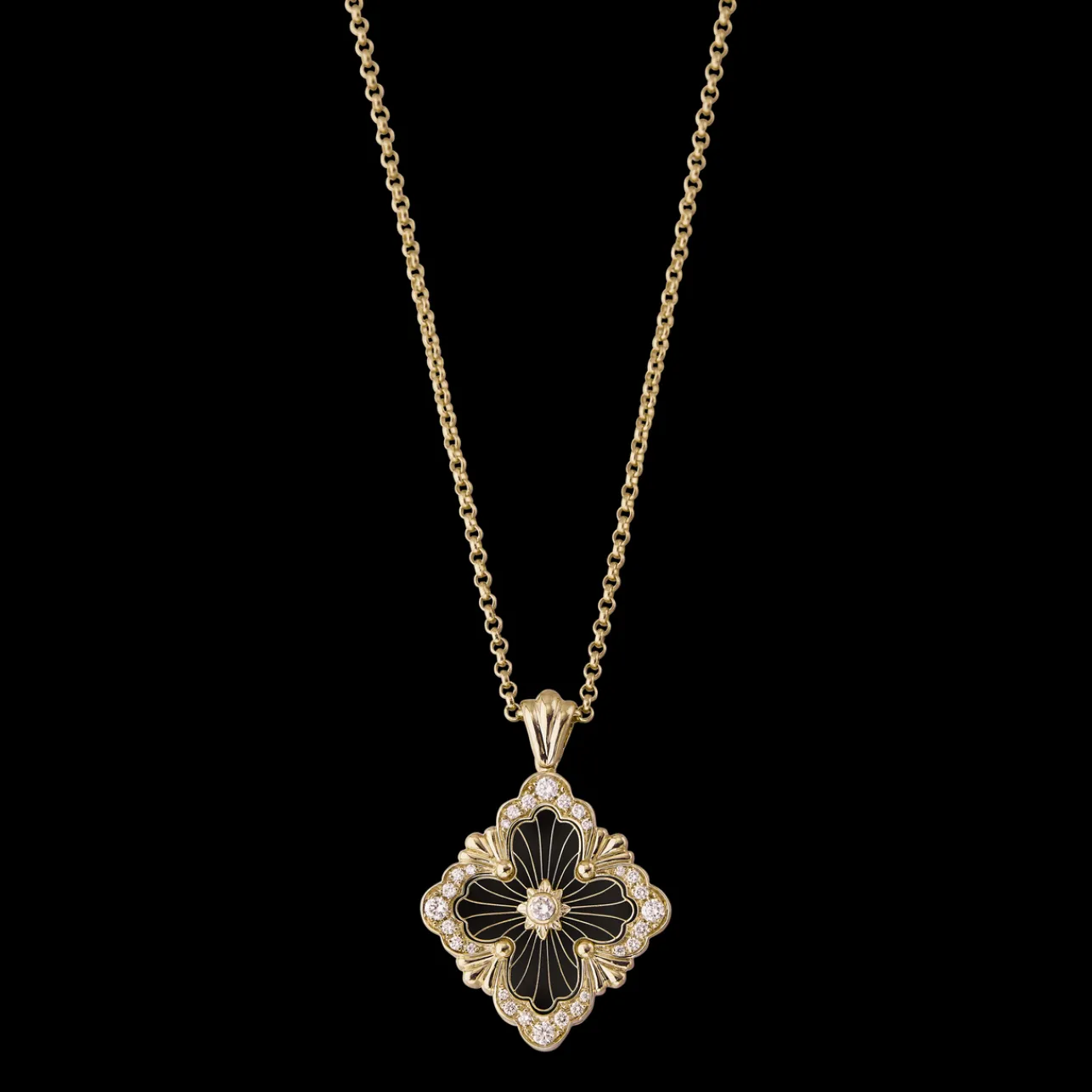 Buccellati OPERA TULLE YELLOW GOLD PENDANT WITH ONYX AND DIAMONDS