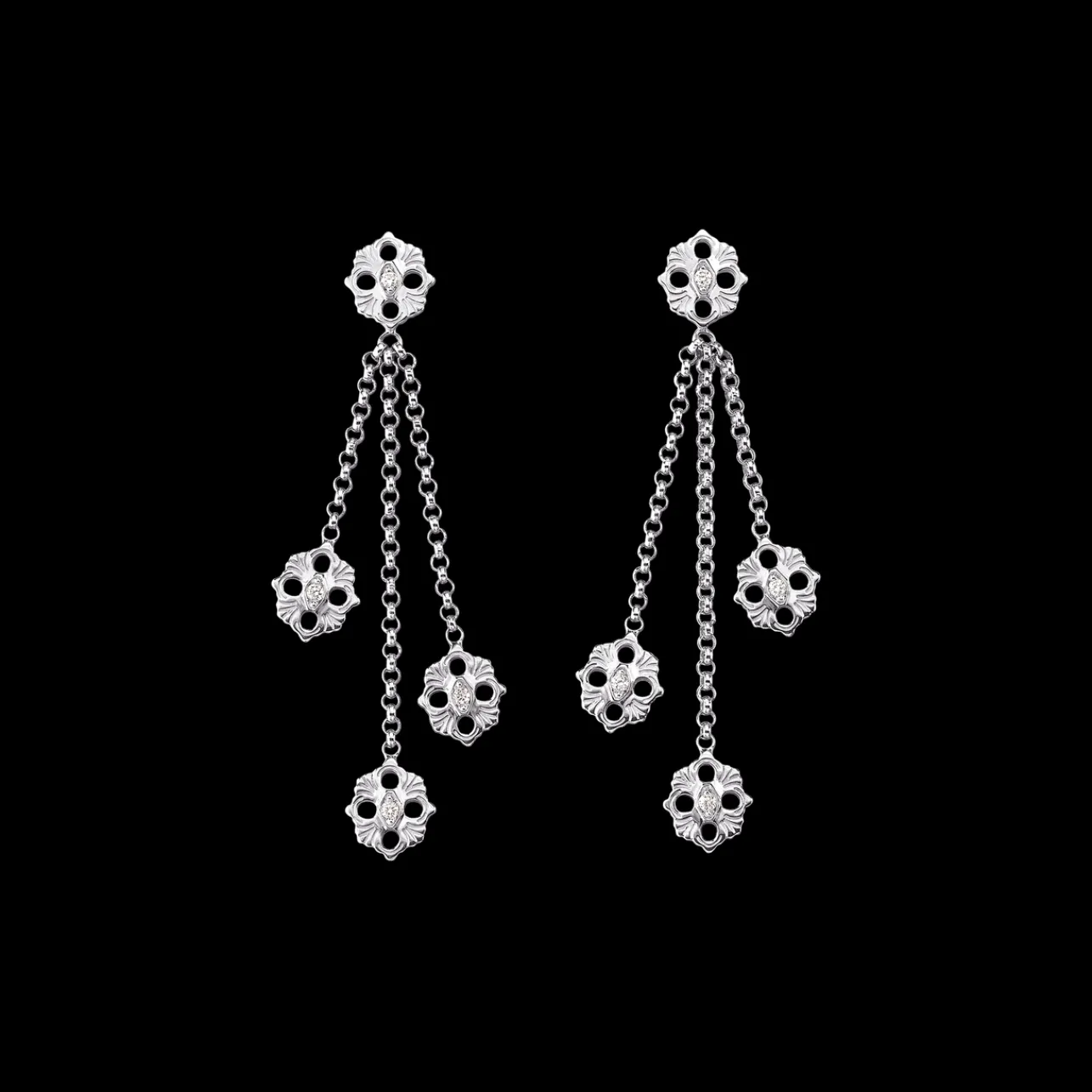 Buccellati OPERA WHITE GOLD EARRINGS WITH DIAMONDS