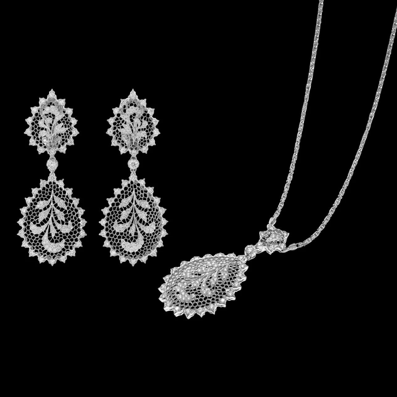 Buccellati TULLE WHITE GOLD ORNATO EARRINGS